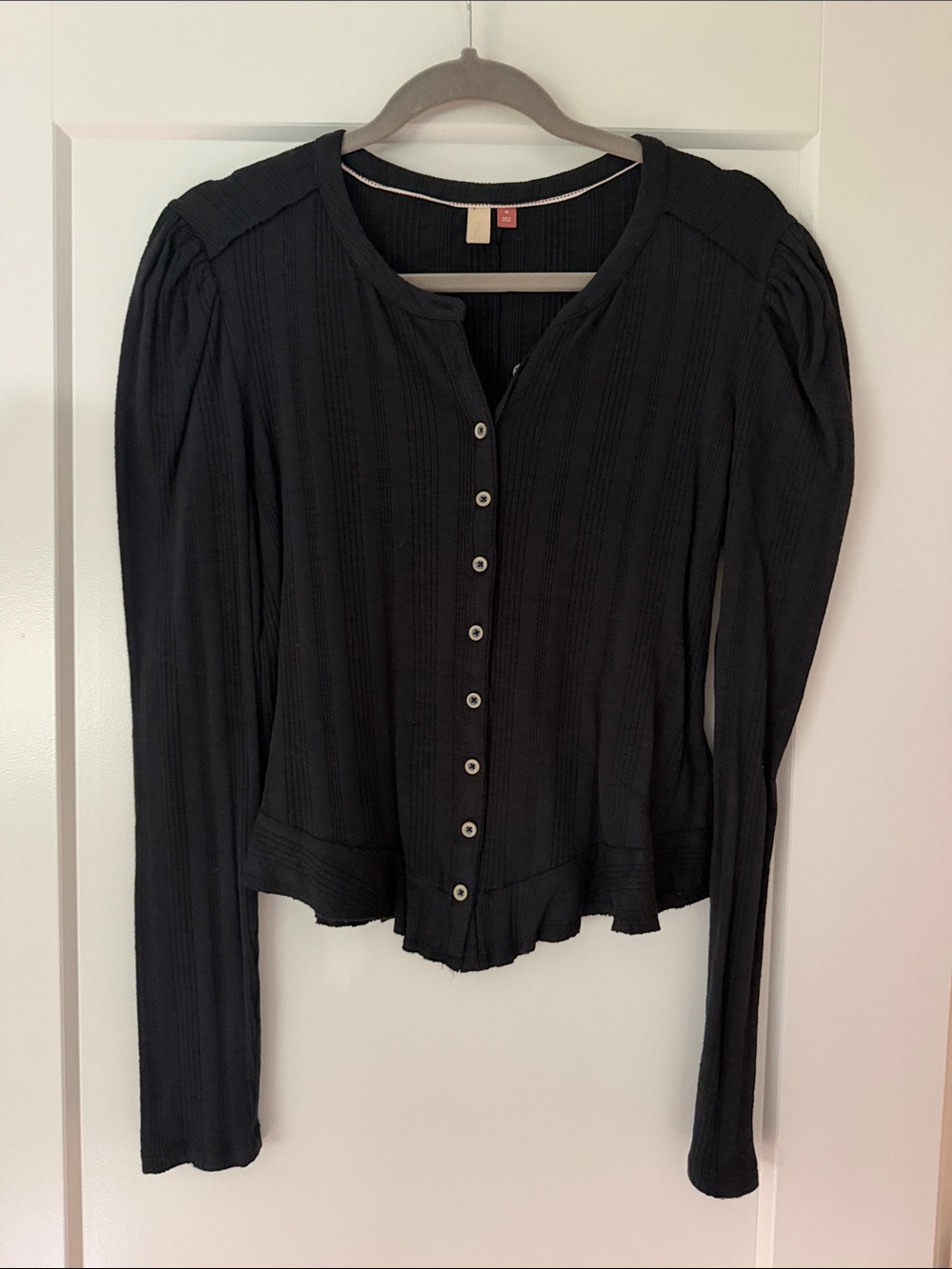 Pilcro Black Button-Front Long Sleeve Top